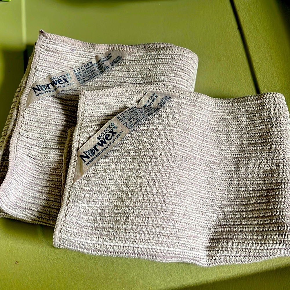 Norwex kitchen towel and cloth set